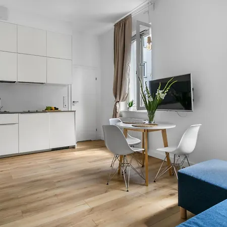 Apartment Kawalerka Przy Dworcu Centralnym Warsaw